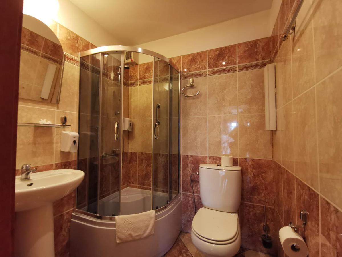 Hotel Atlantis Πόζναν Εξωτερικό φωτογραφία